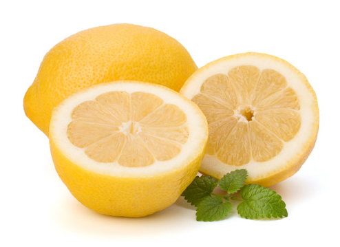 Zitrone gegen Pickel
